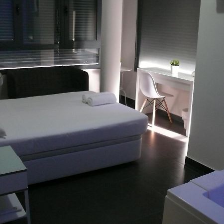 Hostal Letto Dal Mare Walencja Zewnętrze zdjęcie