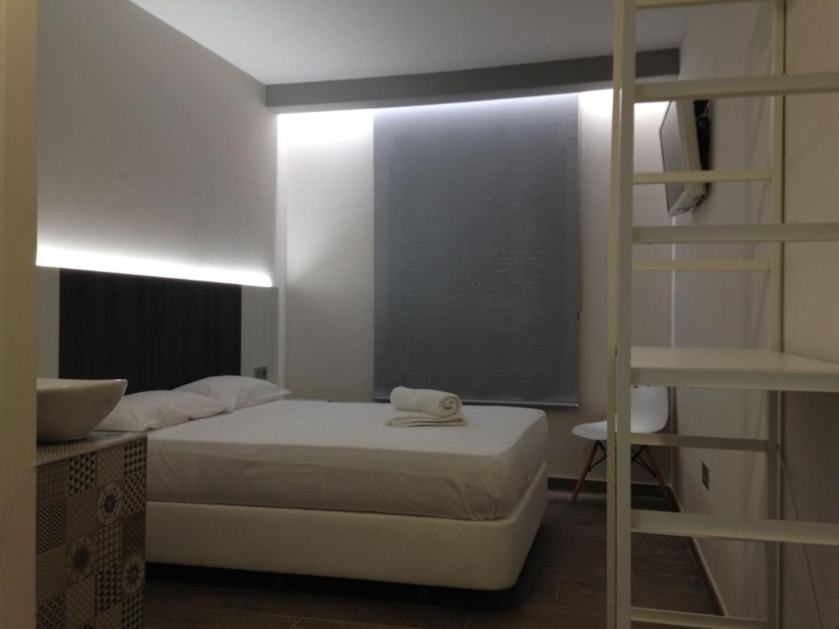 Hostal Letto Dal Mare Walencja Zewnętrze zdjęcie