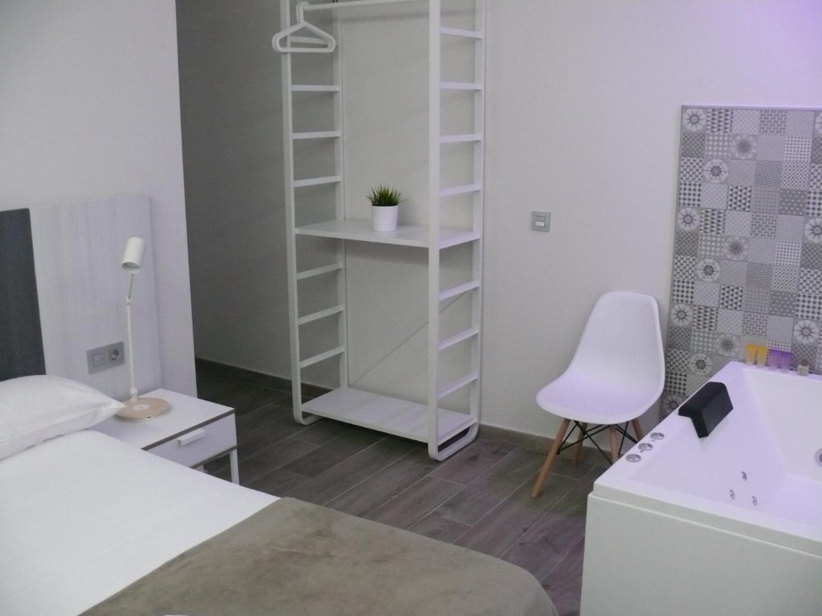 Hostal Letto Dal Mare Walencja Zewnętrze zdjęcie