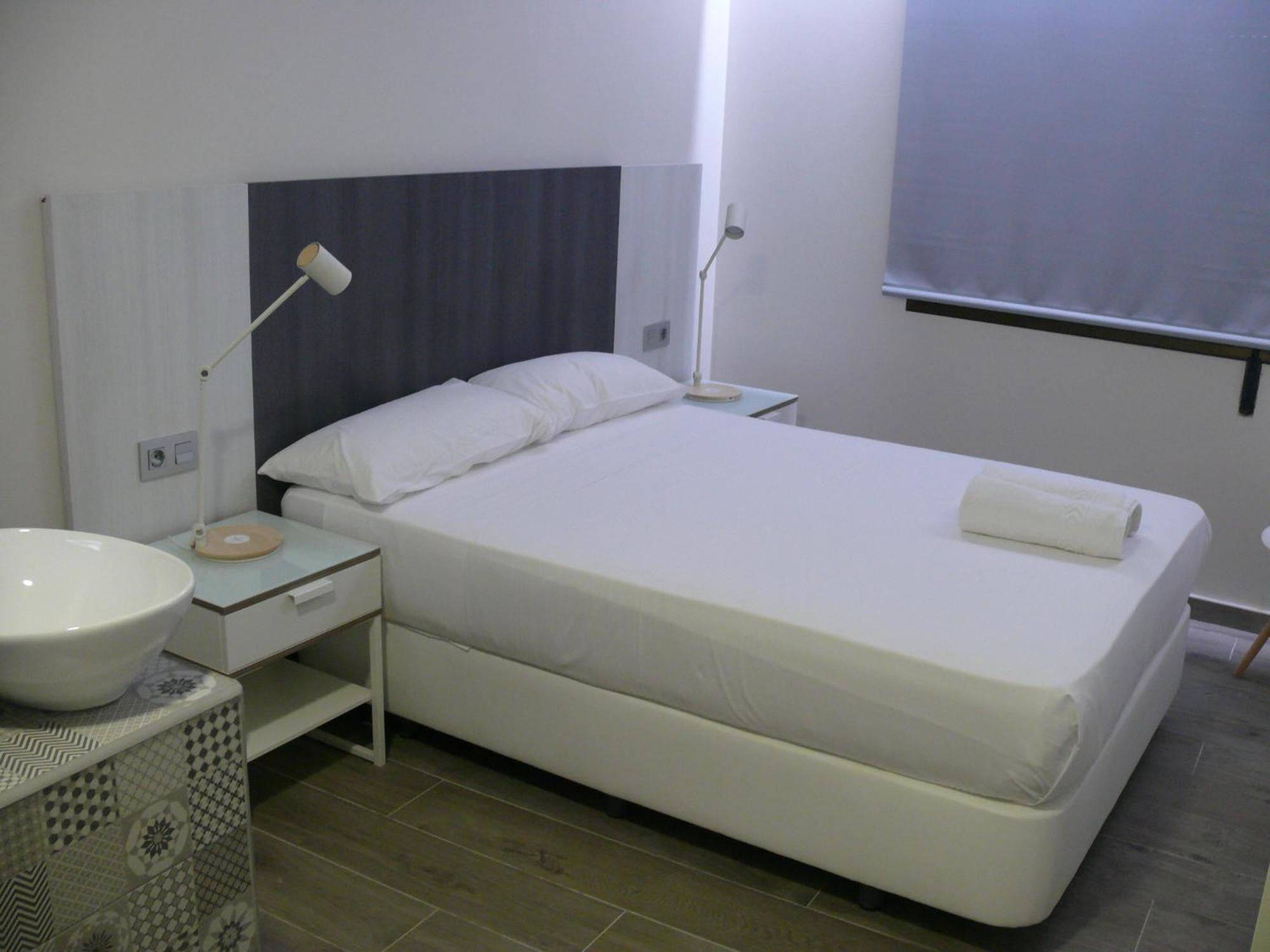Hostal Letto Dal Mare Walencja Zewnętrze zdjęcie