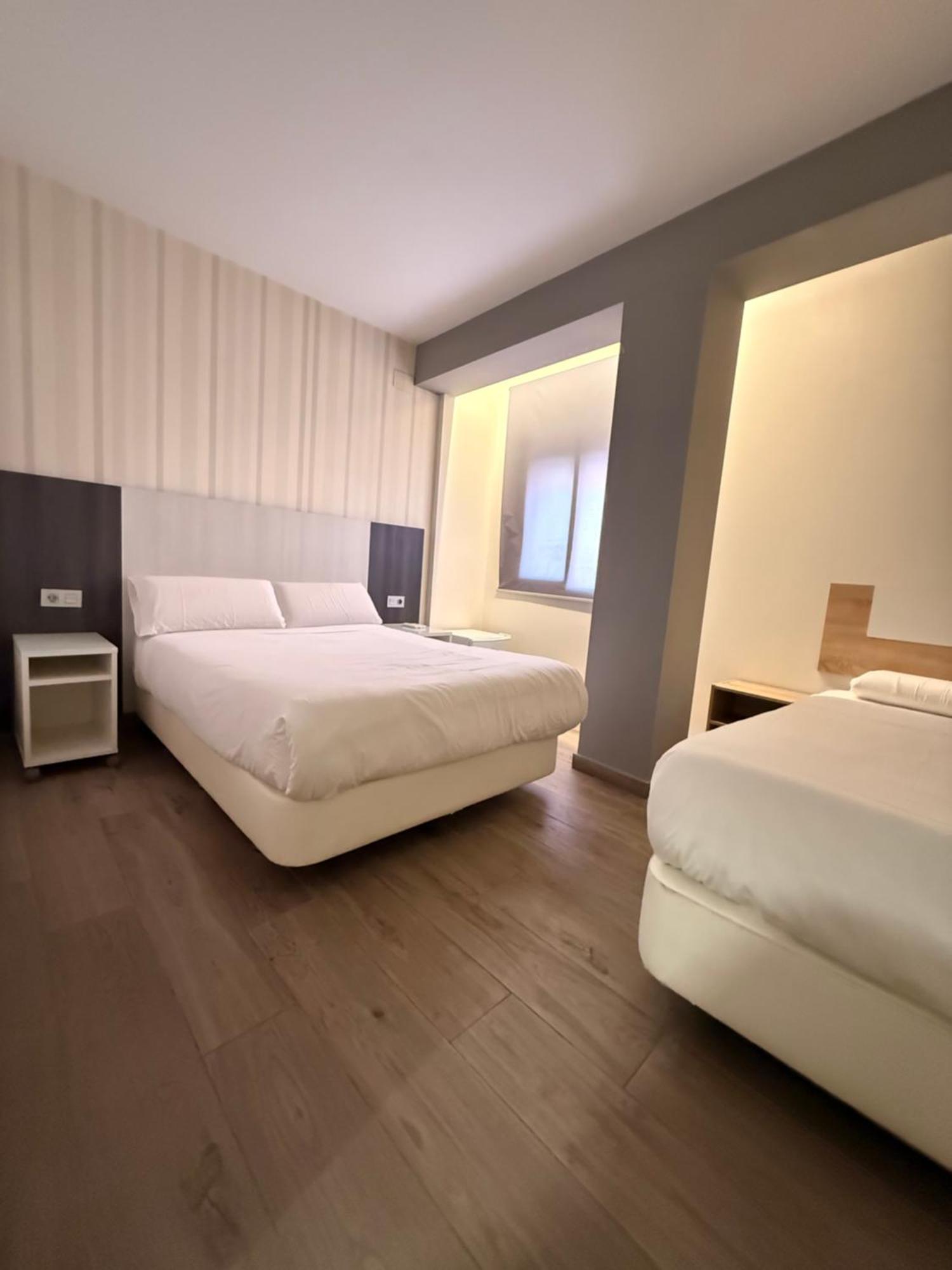 Hostal Letto Dal Mare Walencja Zewnętrze zdjęcie