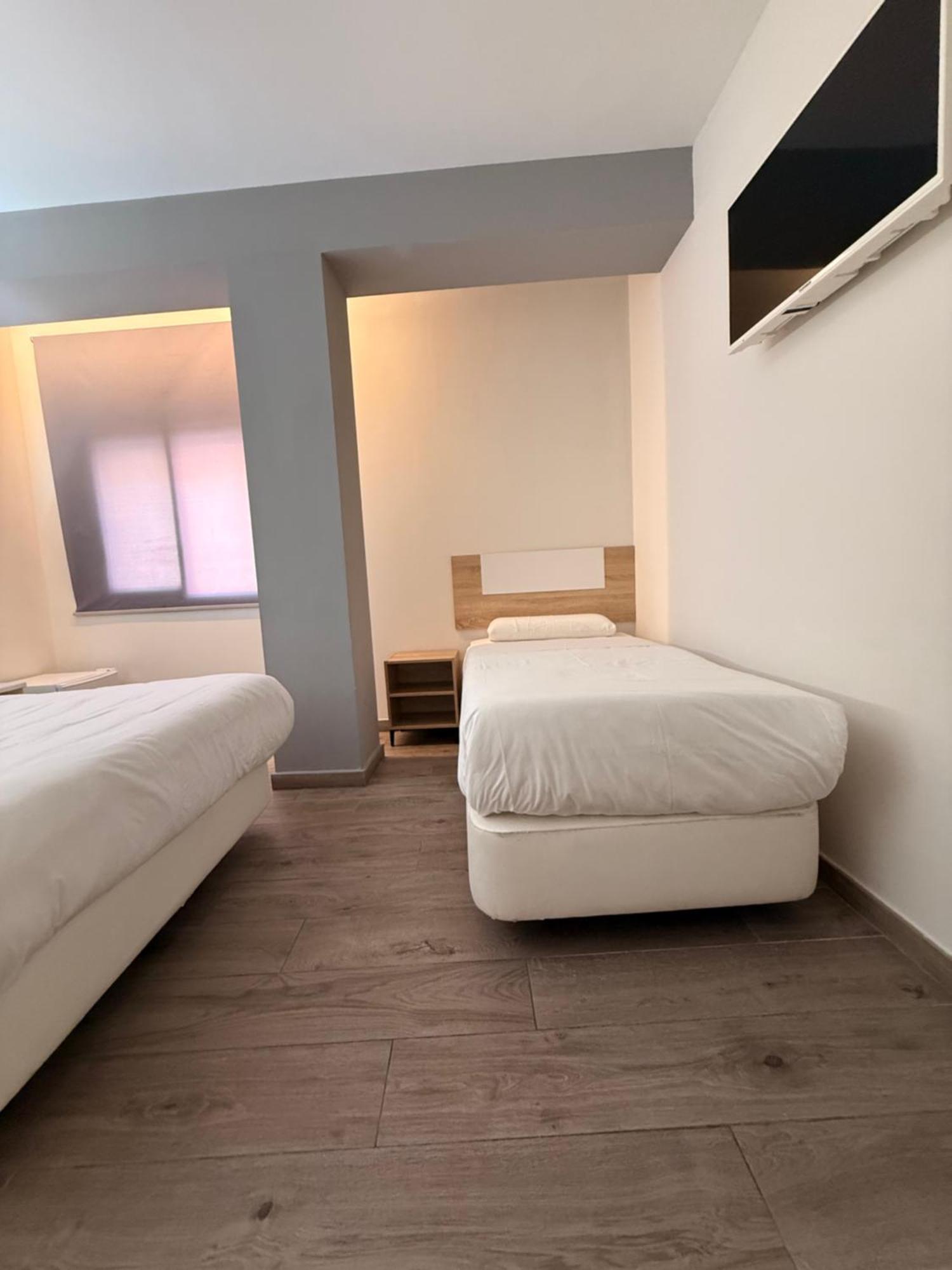 Hostal Letto Dal Mare Walencja Zewnętrze zdjęcie